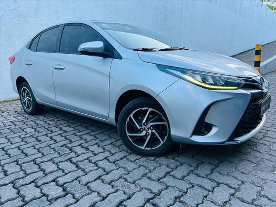 TOYOTA YARIS 1.5 16V FLEX SEDAN XLS CONNECT MULTIDRIVE